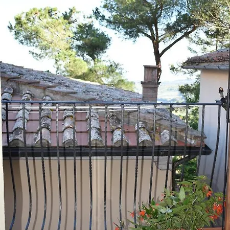 La Casa Del Buonumore Apartment *